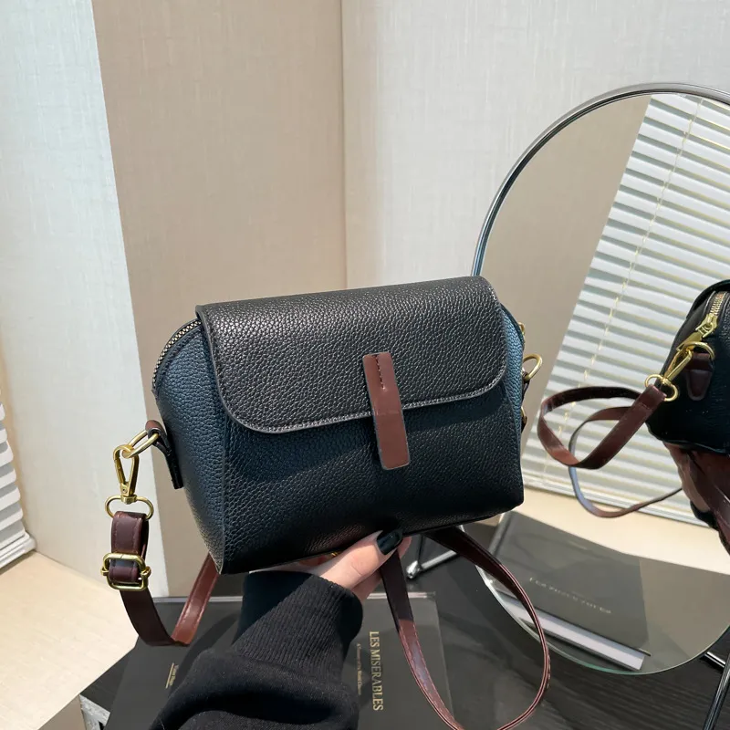Women Fashion Retro Small Square Zipper Shoulder Bag PU