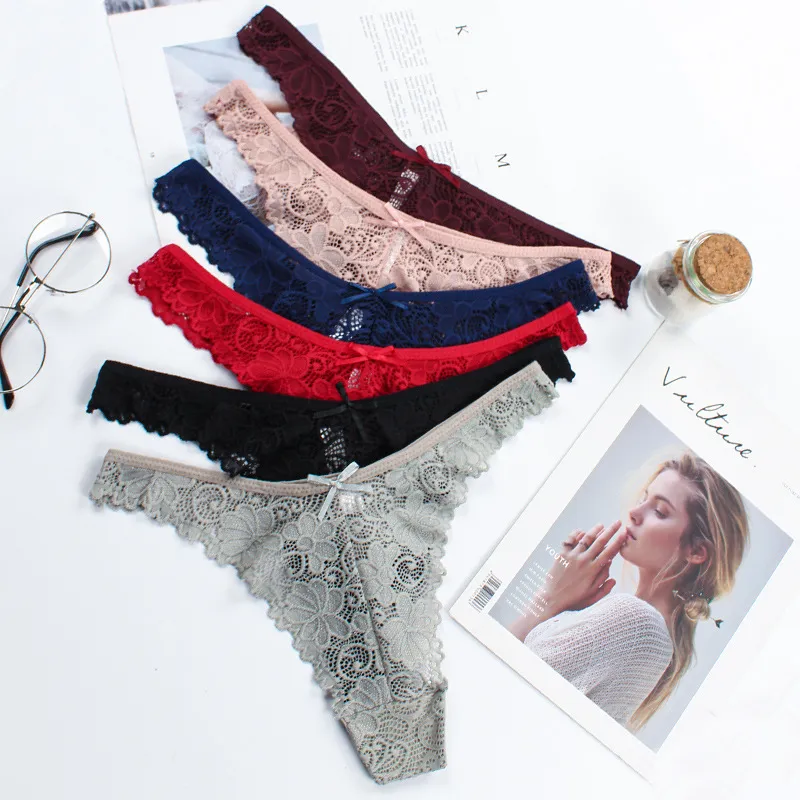 Women Sexy Lace Transparent Hollow-Out Mid-Waist Thong Panties