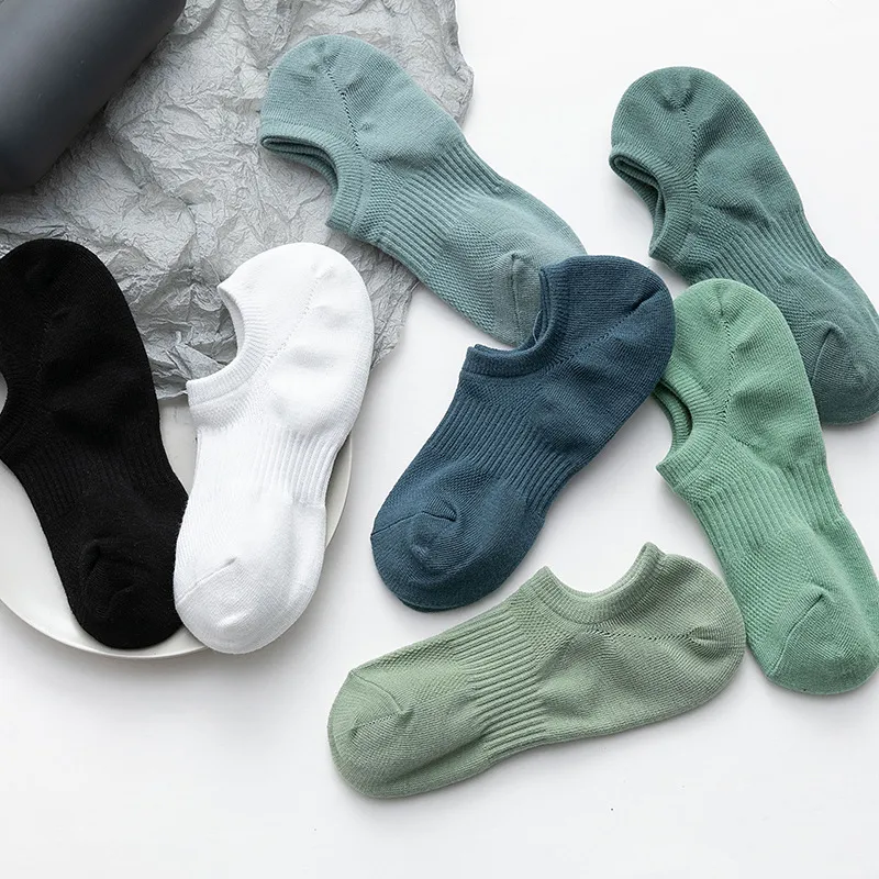 Men Fashion Simple Solid Color Breathable Short Cotton Socks