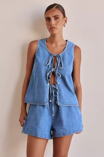 Women Denim Sleeveless Lace-Up Tank Top with High Waist Shorts Two-Piece Set