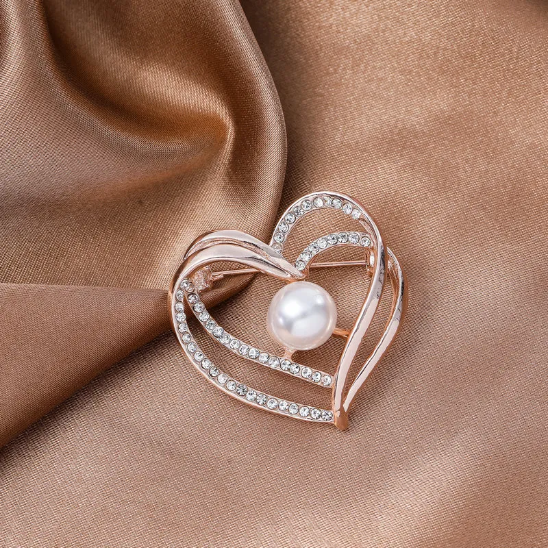 Fashion Elegant Women Pearl Brooch Floral Alloy