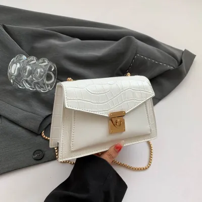 Women's Fashion Elegant Solid Color Chain Small Square Shoulder Bag PU Street Trend
