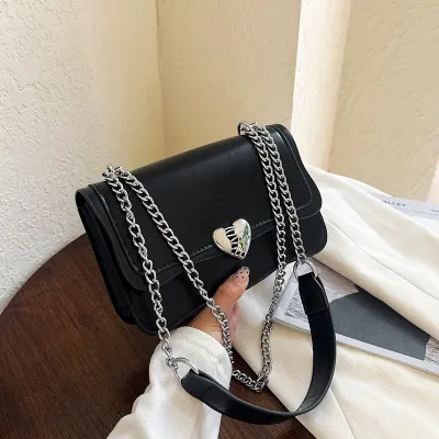 Bolso de hombro con cadena y hebilla de amor de color sólido informal a la moda para mujer