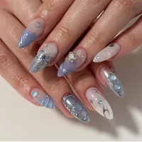 Women Fashion Simple White Edge Silver Glitter Wearable False Nails
