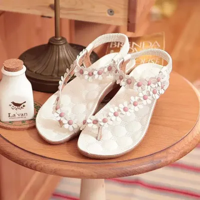 Women Fashion Boho Flower Rivet Flat Sandals Plus Size