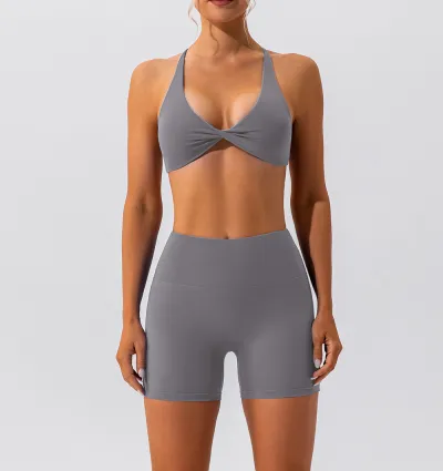 Women's Halter-Neck Backless Crop Top and Tight Shorts Quick-Drying Yoga Sports Two-Piece Set