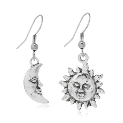 Women's Simple Retro Gothic Alloy Snake Cross Earrings