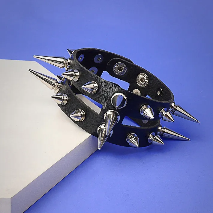 Fashion Punk Gothic Double Hollow-Out Rivet Leather Bracelet Women's Exaggeration Geometric