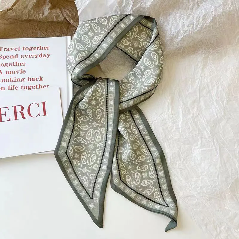 Women's Fashion Retro Cashew Flower Printed Ice Silk Small Scarf