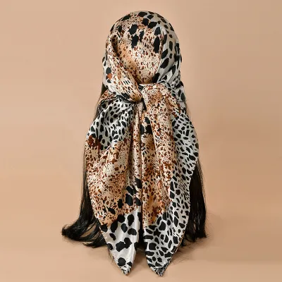Women's Fashion Leopard Color Matching 90CM Square Satin Scarf