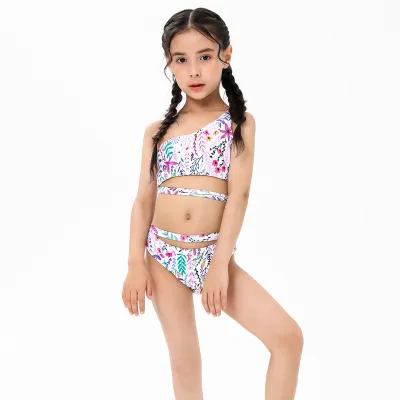 Girl Fashion Floral Printed Slanted Shoulder Top Shorts Swimwear Two-Piece Set