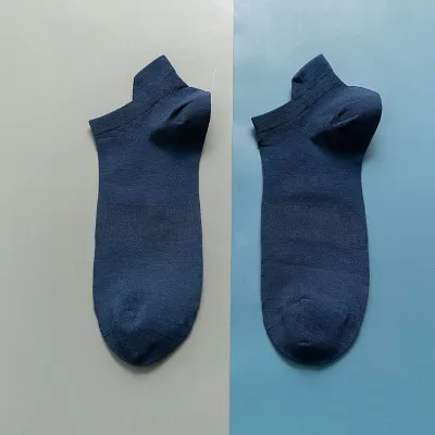 Men Fashion Casual Solid Color Thin Shallow Cotton Socks
