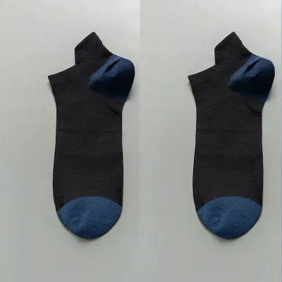 Men Fashion Casual Solid Color Thin Shallow Cotton Socks