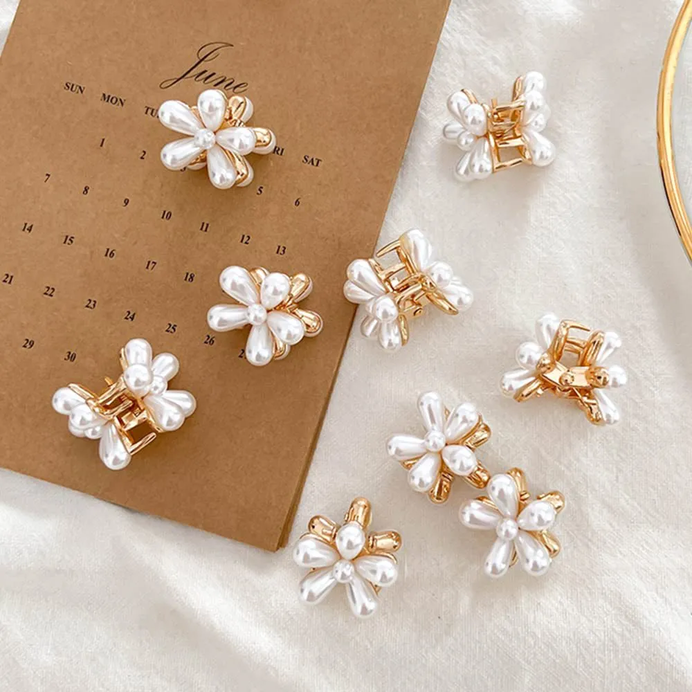 Women Fashion Cute Mini Five-Petal Flower Small Grab Clip Imitation Pearl Hair Accessory