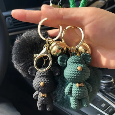 Llavero con colgante de oso de goma con dibujos animados