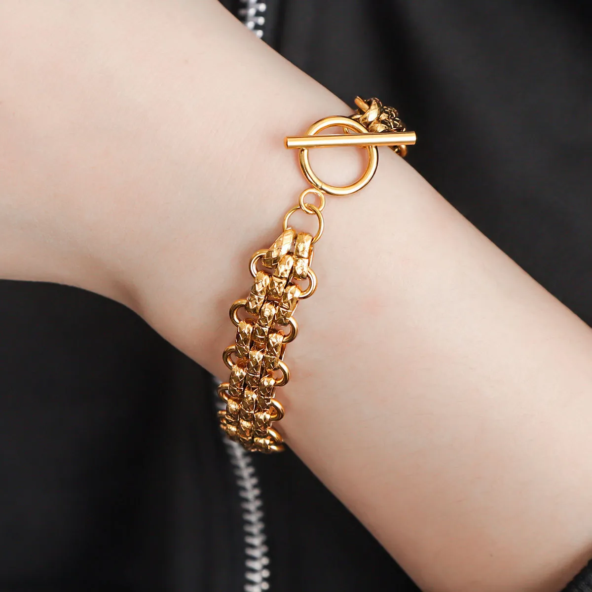 Women Fashion Titanium Steel Mesh Pear Chain Bracelet