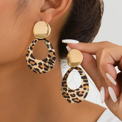 Retro Leopard Geometric Stud Earrings