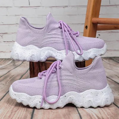 Plus Size Women's Casual Breathable Slip On Sneakers Round Toe Low Top