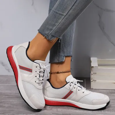 Plus Size Women Fashionable Thick Bottom Sneaker