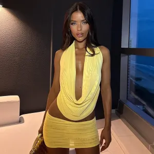 Women Sexy Halter-Neck Deep V-Neck Backless Top Pleated Skirt Two-Piece Set
