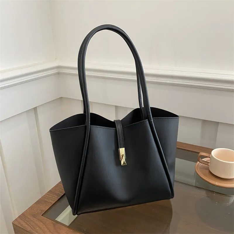 Women Fashion Casual Solid Color Large Capacity Tote Shoulder Bag