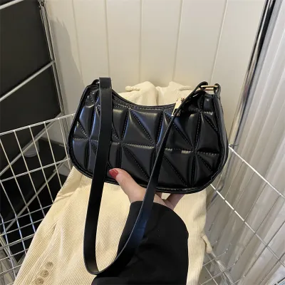 Women's Solid Color PU Shoulder Bag Underarm Bag Street Trend Zipper Closure