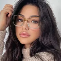 Women Fashion Distinctive Irregular Sunglasses