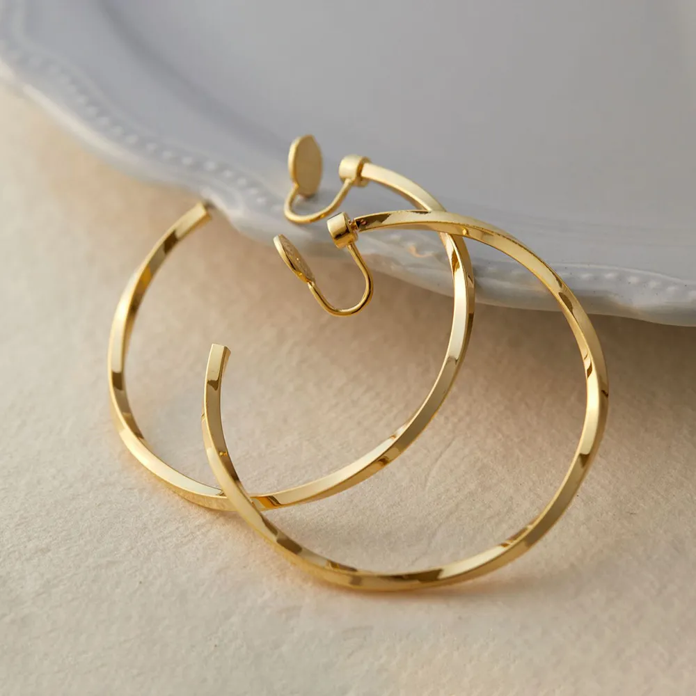Women Moebius Circle Hoop Earring Copper Exaggerated Geometric