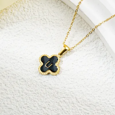 Fashion Clover 26 Letter Black White Fritillaria Titanium Steel Necklace