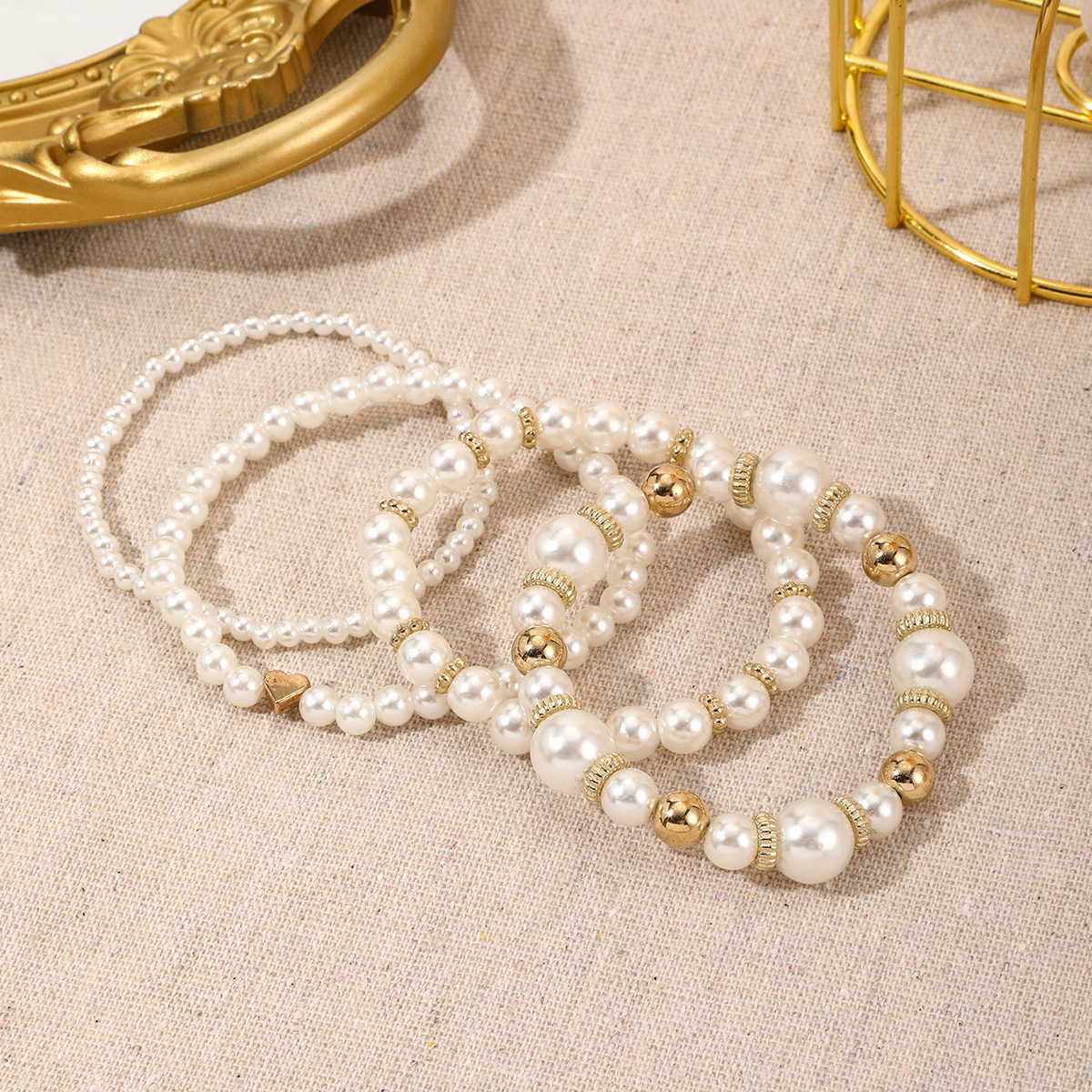 Wholesale Women Fashion Love Pearl Beads Bracelet 4-Piece Set