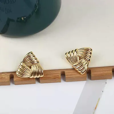 Women Fashion Retro Ruffled Triangle Earrings Copper