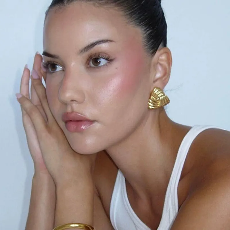 Women Fashion Retro Ruffled Triangle Earrings Copper