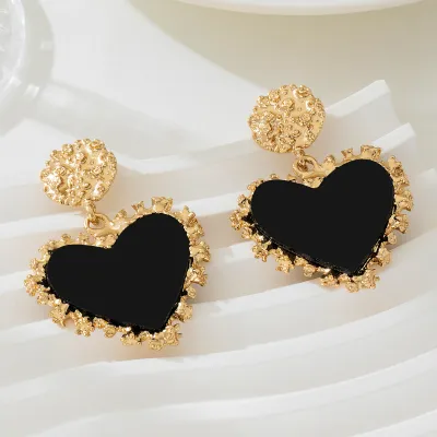 Vintage Personalized Heart Zinc Alloy Earrings Simple Fashion Commuter