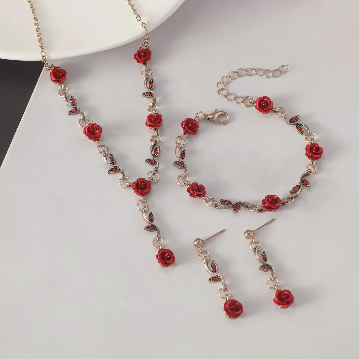 Vintage Rose Floral Jewelry Three-Piece Set