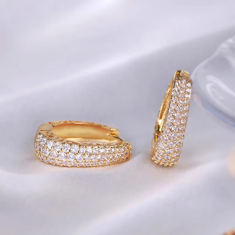 Women Fashion Simple Hollow-Out Zircon Earring