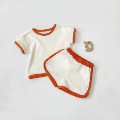 Baby Fashion Color Contrast Short Sleeve Top And Shorts Two-Piece Set For Boys 0-3T