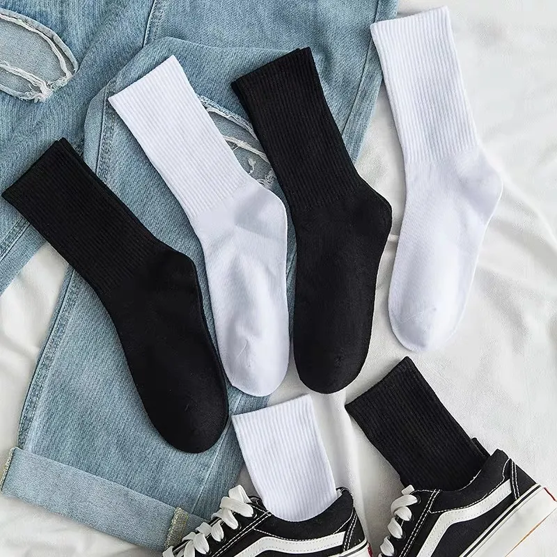 Simple Solid Color Knee Length Tube Socks