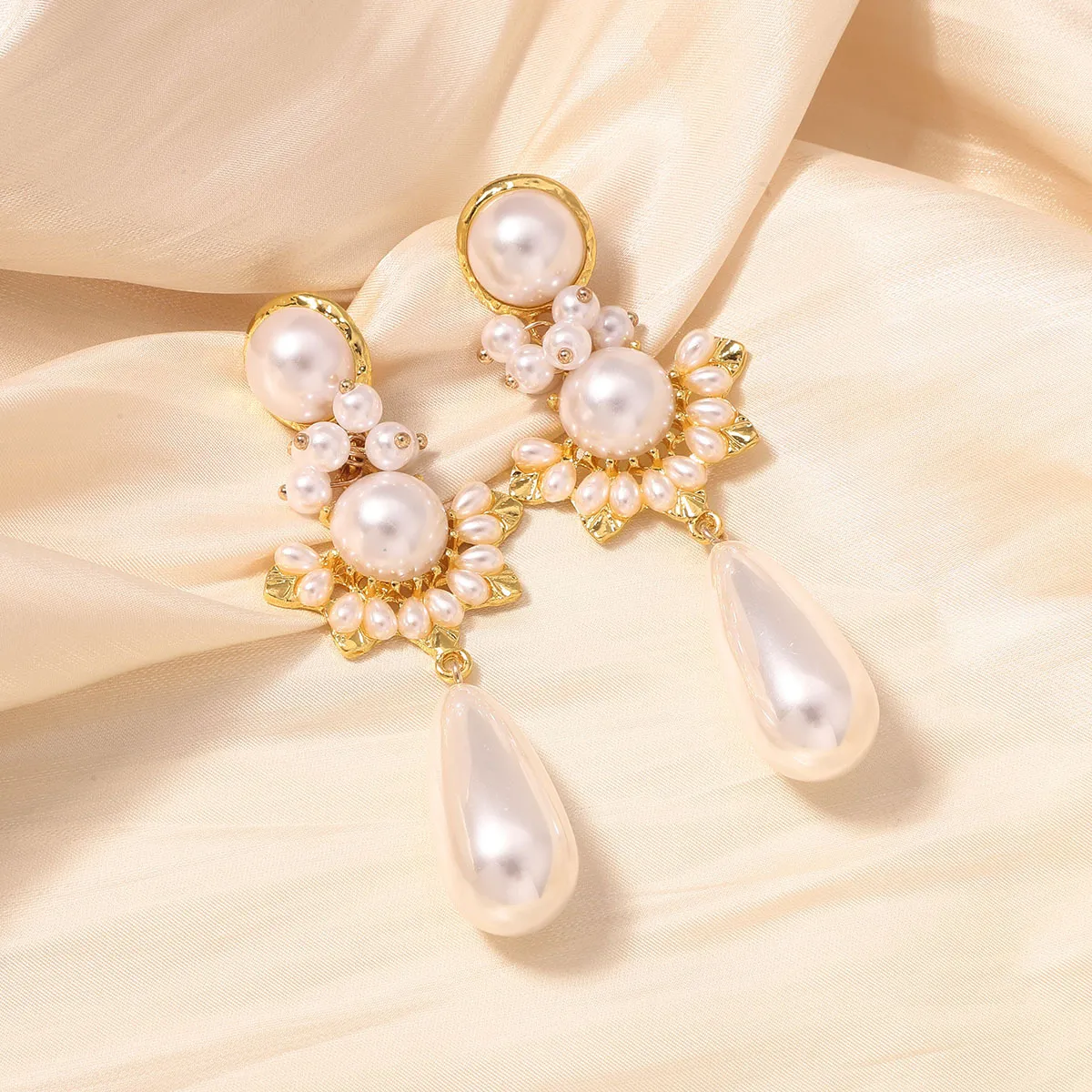 Women Fashion Elegant Tassel Imitation Pearl Drop Long Earrings