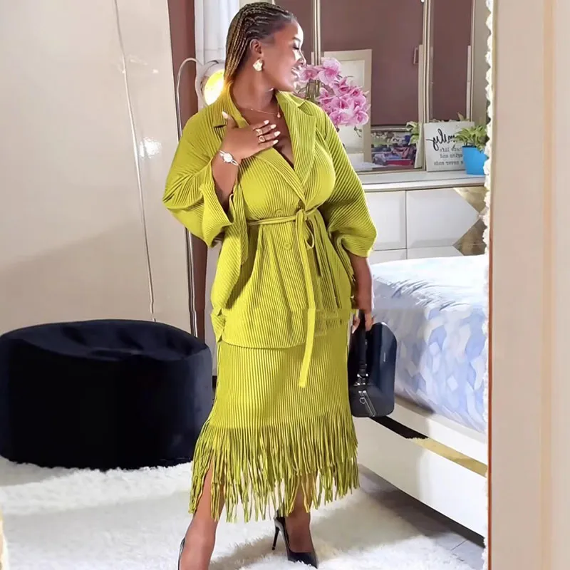 African Women Lapel V-Neck Lace-Up Long Sleeve Cardigan Tassel Skirt Set