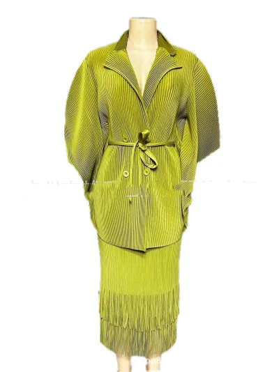 African Women Lapel V-Neck Lace-Up Long Sleeve Cardigan Tassel Skirt Set