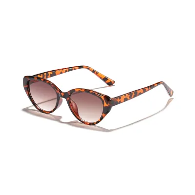 Retro Cat Eye Sunglasses with PC Frame and Lens