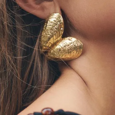 Distinctive Heart-Shaped Exaggerated Alloy Stud Earrings