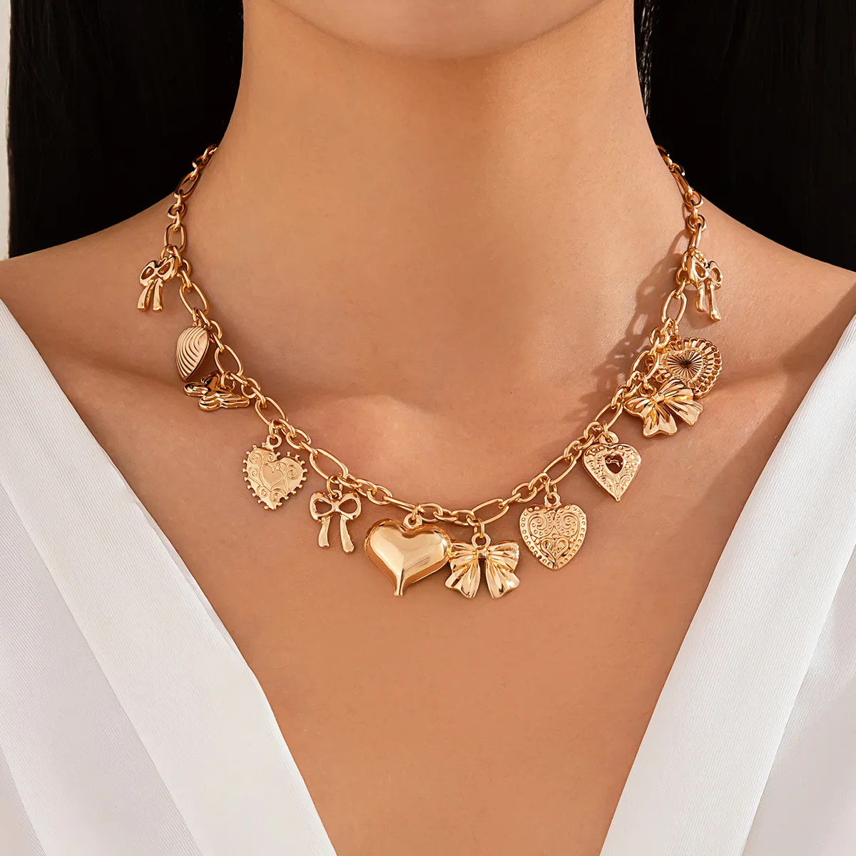 Women Fashion Alloy Bow Heart Clavicle Chain Necklace