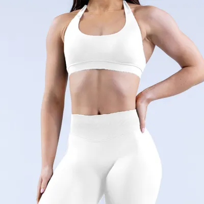 Women Seamless Sports Bra Halter-Neck Full Cup Nylon