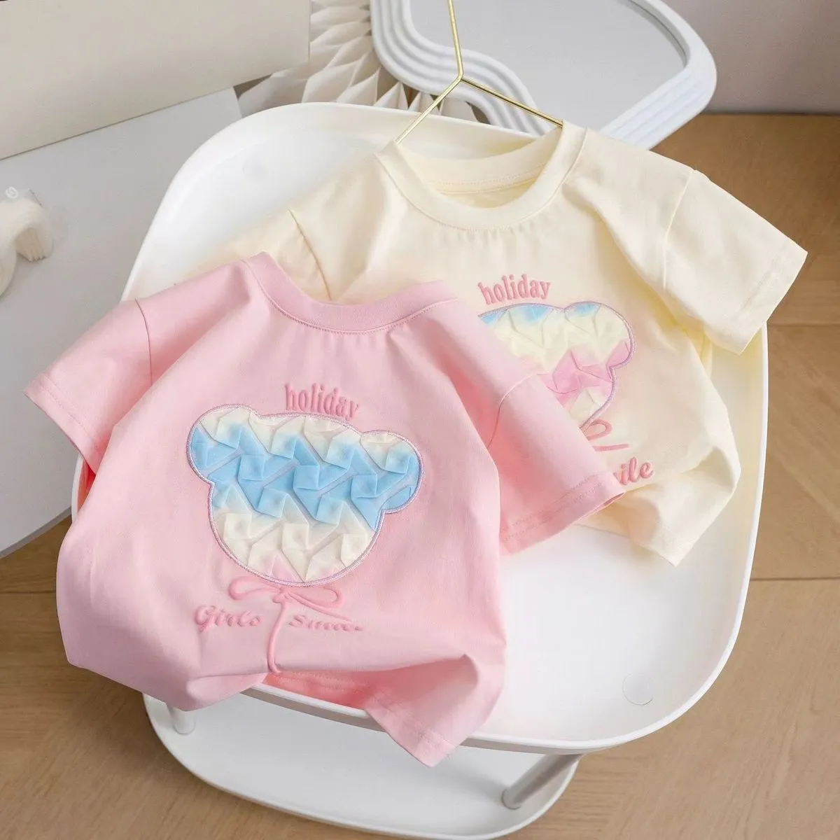 Girl's Cartoon Cotton Short Sleeve Crewneck T-Shirt For Kids Clothing