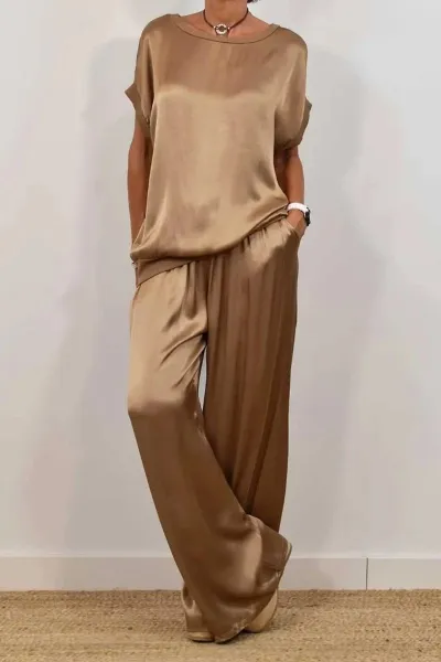 Women Fashion Solid Color Loose Short-Sleeve T-Shirt Wide Leg Pants Two-Piece Set