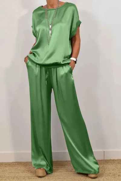 Women Fashion Solid Color Loose Short-Sleeve T-Shirt Wide Leg Pants Two-Piece Set