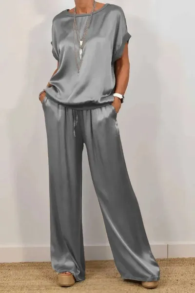 Women Fashion Solid Color Loose Short-Sleeve T-Shirt Wide Leg Pants Two-Piece Set
