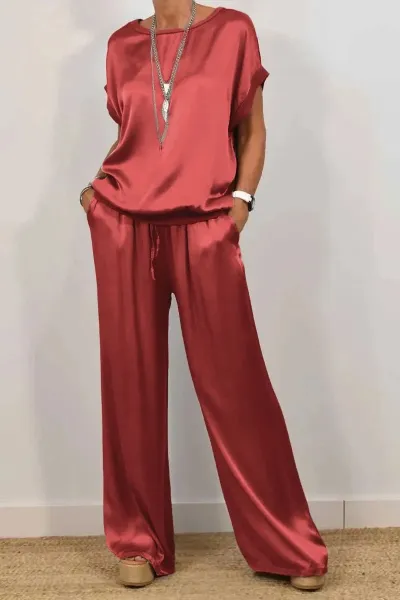 Women Fashion Solid Color Loose Short-Sleeve T-Shirt Wide Leg Pants Two-Piece Set