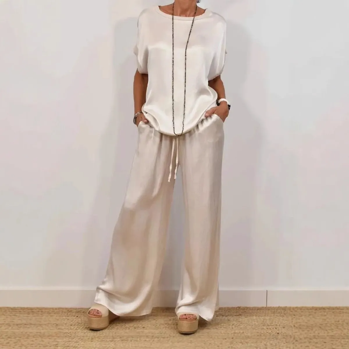 Women Fashion Solid Color Loose Short-Sleeve T-Shirt Wide Leg Pants Two-Piece Set